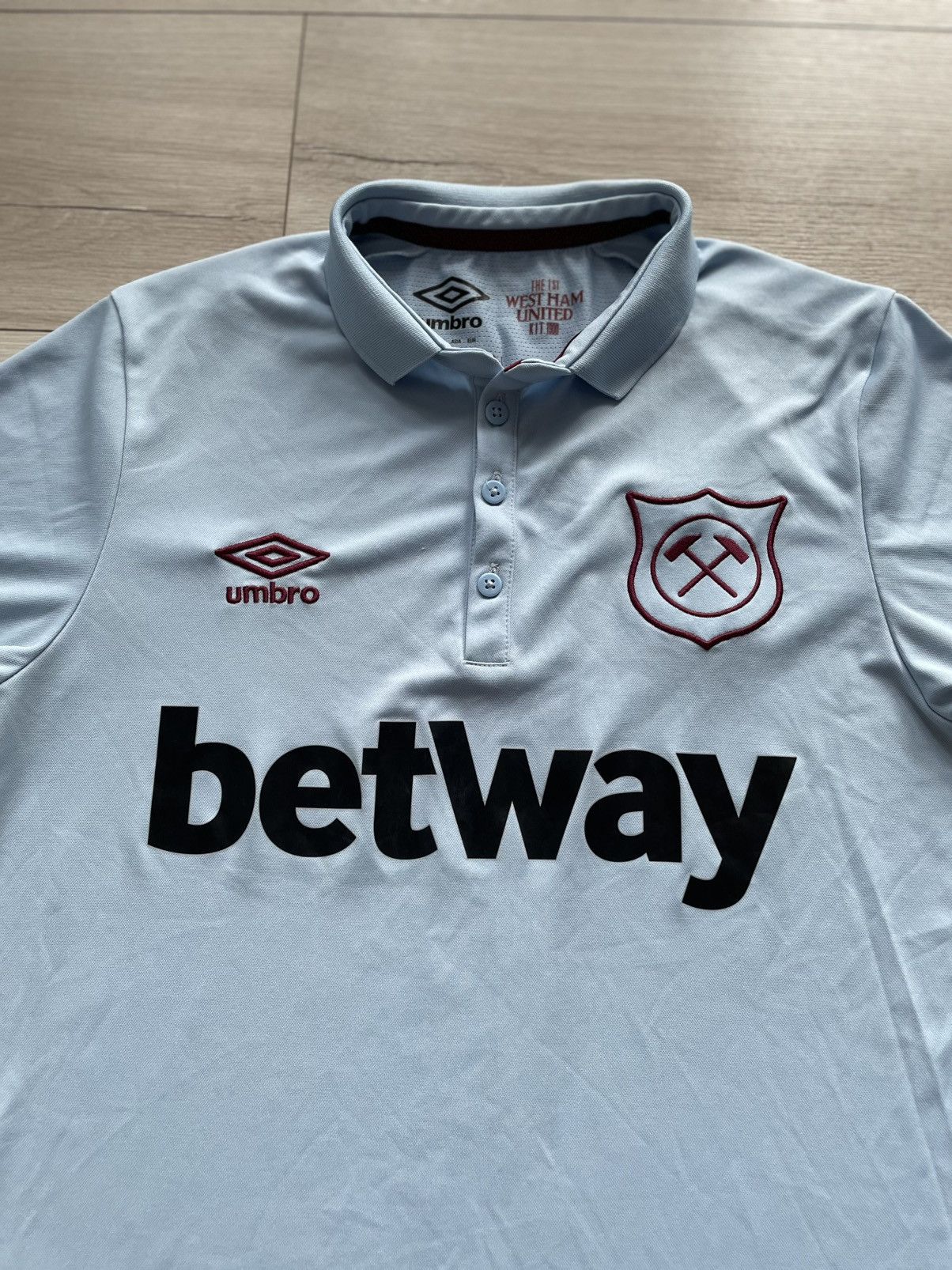 Umbro Umbro Westham United 2017/2018 Third Size US S / EU 44-46 / 1 - 2 Thumbnail