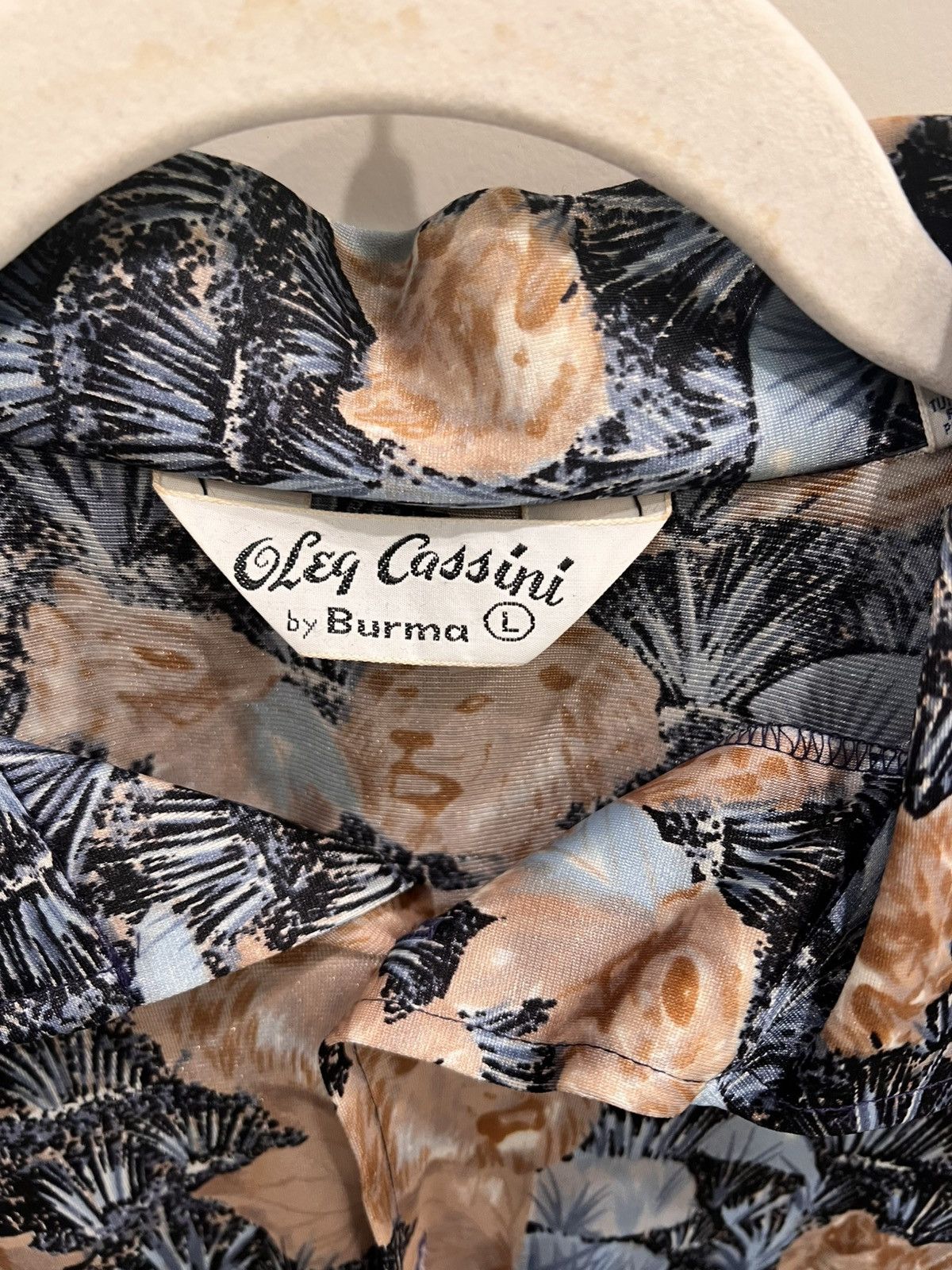 Oleg Cassini × Vintage Oleg Cassini vintage 70s silk shirt Size US L / EU 52-54 / 3 - 2 Thumbnail