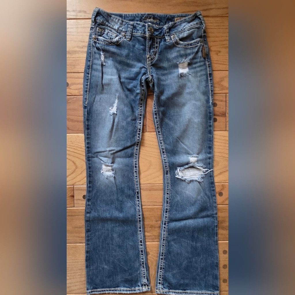Silver Jeans Distressed Pioneer Boot Cut Blue Jeans