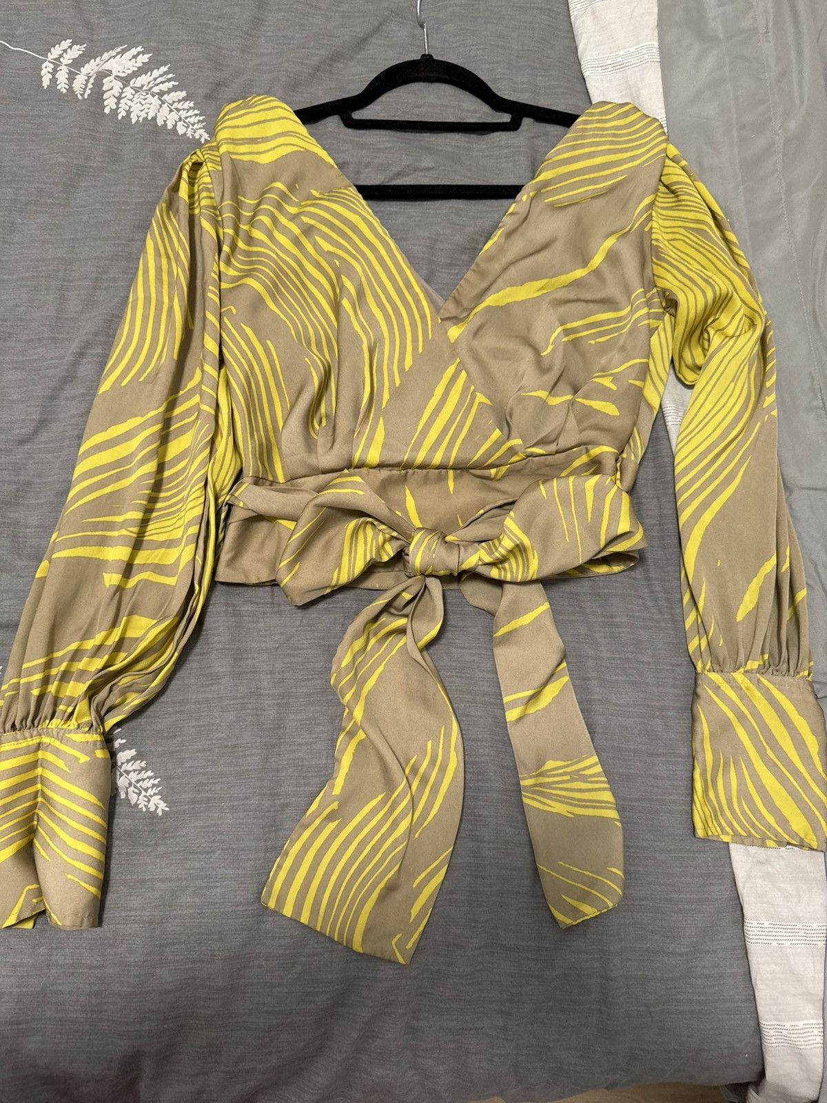 Banana Republic Long sleeve banana republic blouse Size S / US 4 / IT 40 - 10 Thumbnail