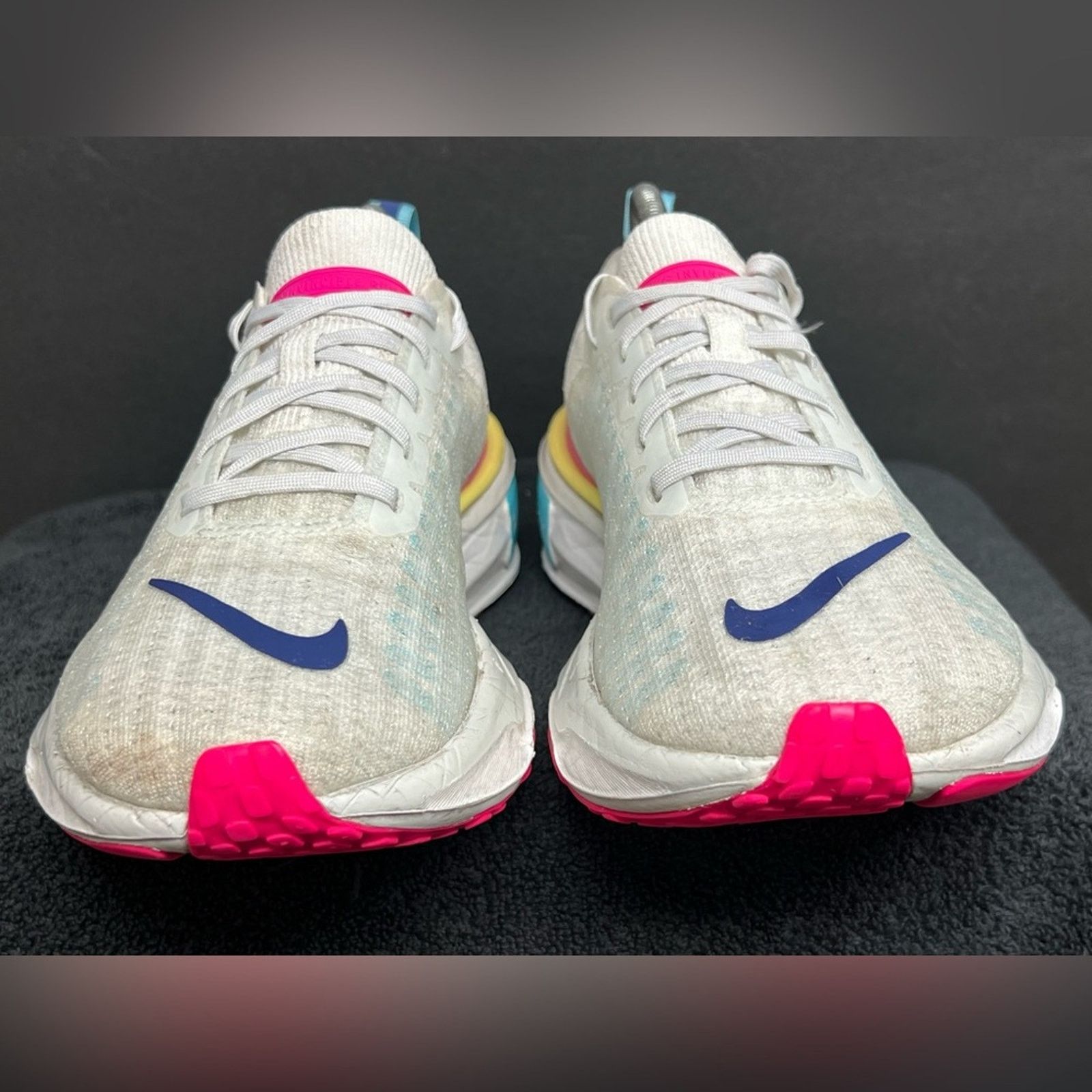 Nike Nike ZoomX Invincible Run Flyknit 3 Resolutions Size 8 Shoes Size US 8 / EU 41 - 5 Thumbnail