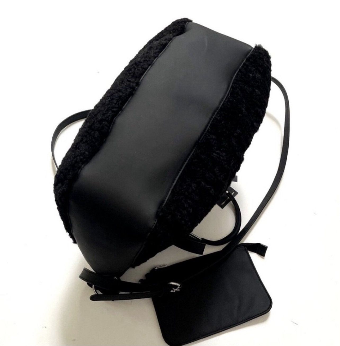 House of Harlow NEW House of Harlow 1960 RARE Black Sherpa Crossbody Tote Size ONE SIZE - 3 Thumbnail