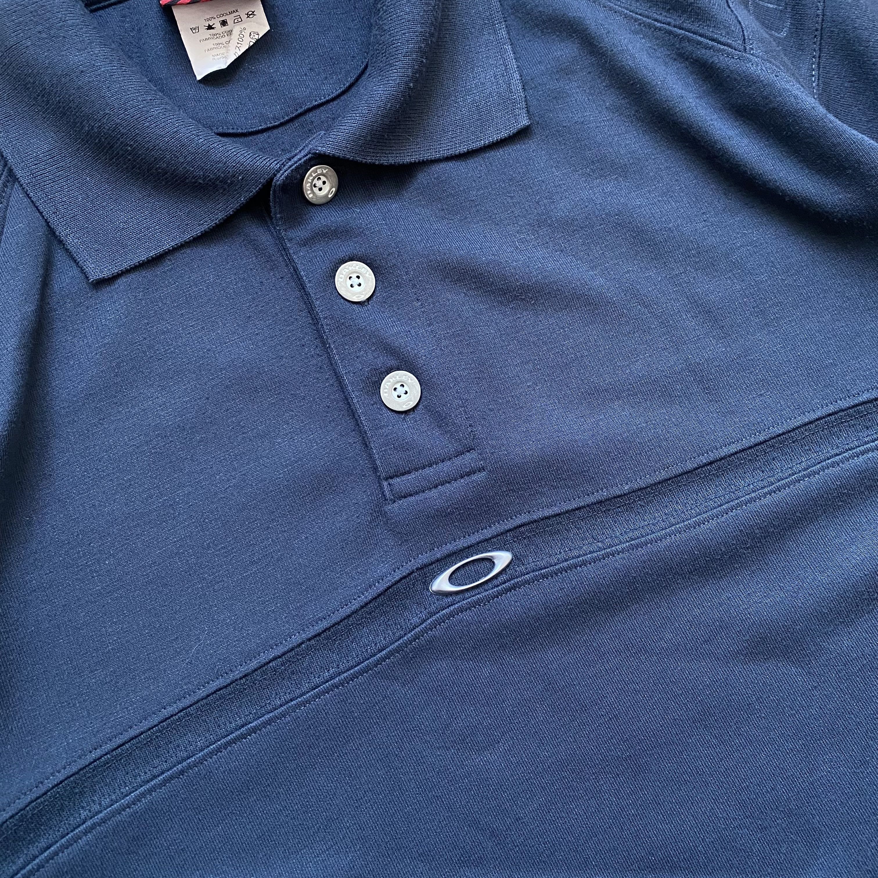 Oakley Vintage 90s Oakley polo Center logo 3D tee Gorpcore Size US L / EU 52-54 / 3 - 6 Thumbnail