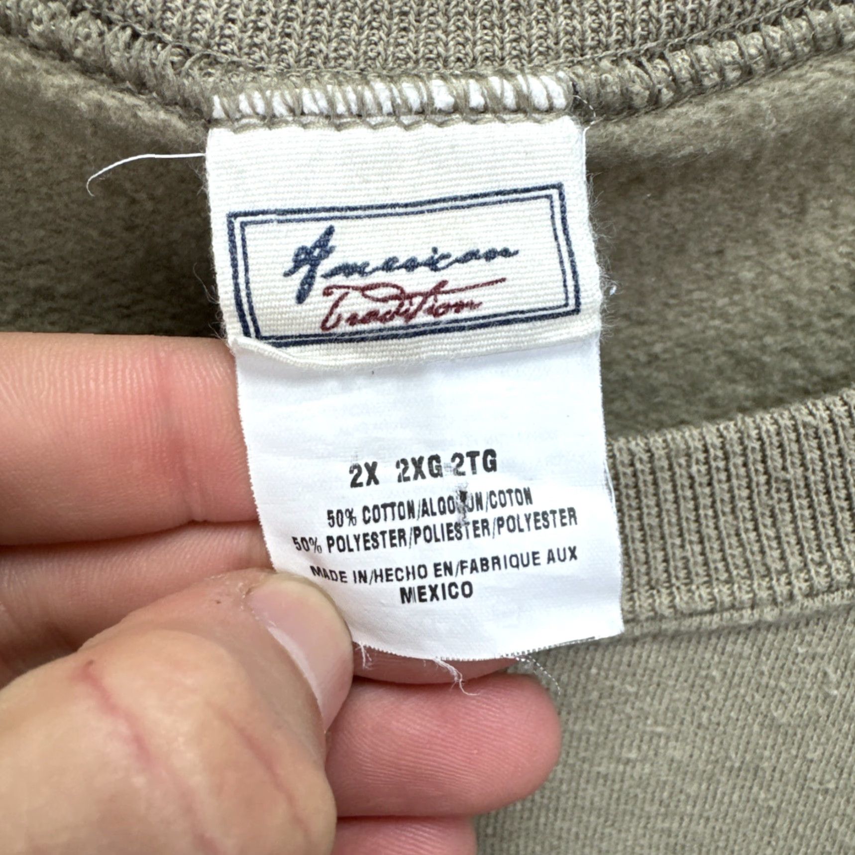 Vintage Vintage Hunter Sweatshirt Adult 2XL Beige Outdoor Nature Graphic Print Pullover Fleece Size US XXL / EU 58 / 5 - 4 Thumbnail