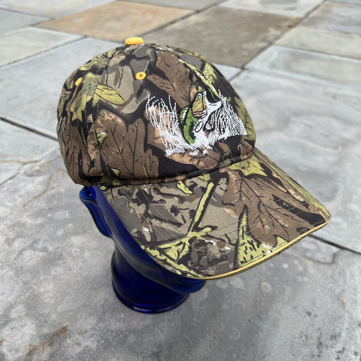 Vintage Vintage 90s Woodland Camo Fishing Embroidered Dad Hat Size ONE SIZE - 2 Thumbnail