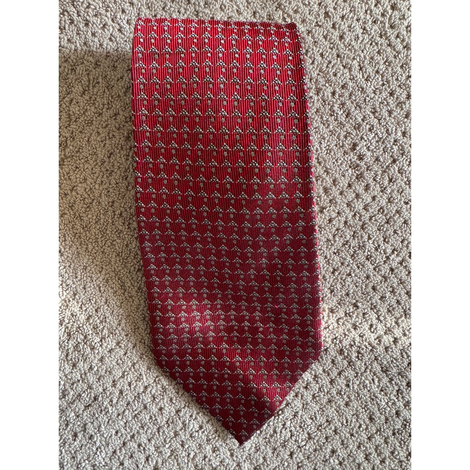Peter Millar Italy Bottega Veneta Beautiful Red 100% Silk Tie Size ONE SIZE - 5 Thumbnail