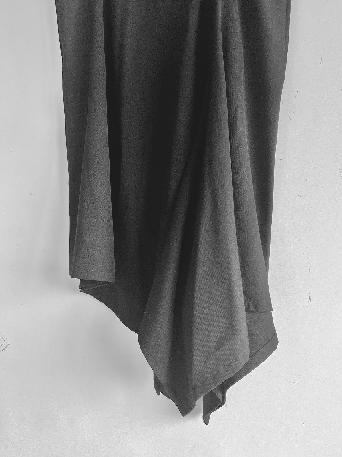 Yohji Yamamoto Yohji Yamamoto Femme - W/GABARDINE DRAWSTRING SKIRT Size 40" / US 18 - 5 Thumbnail