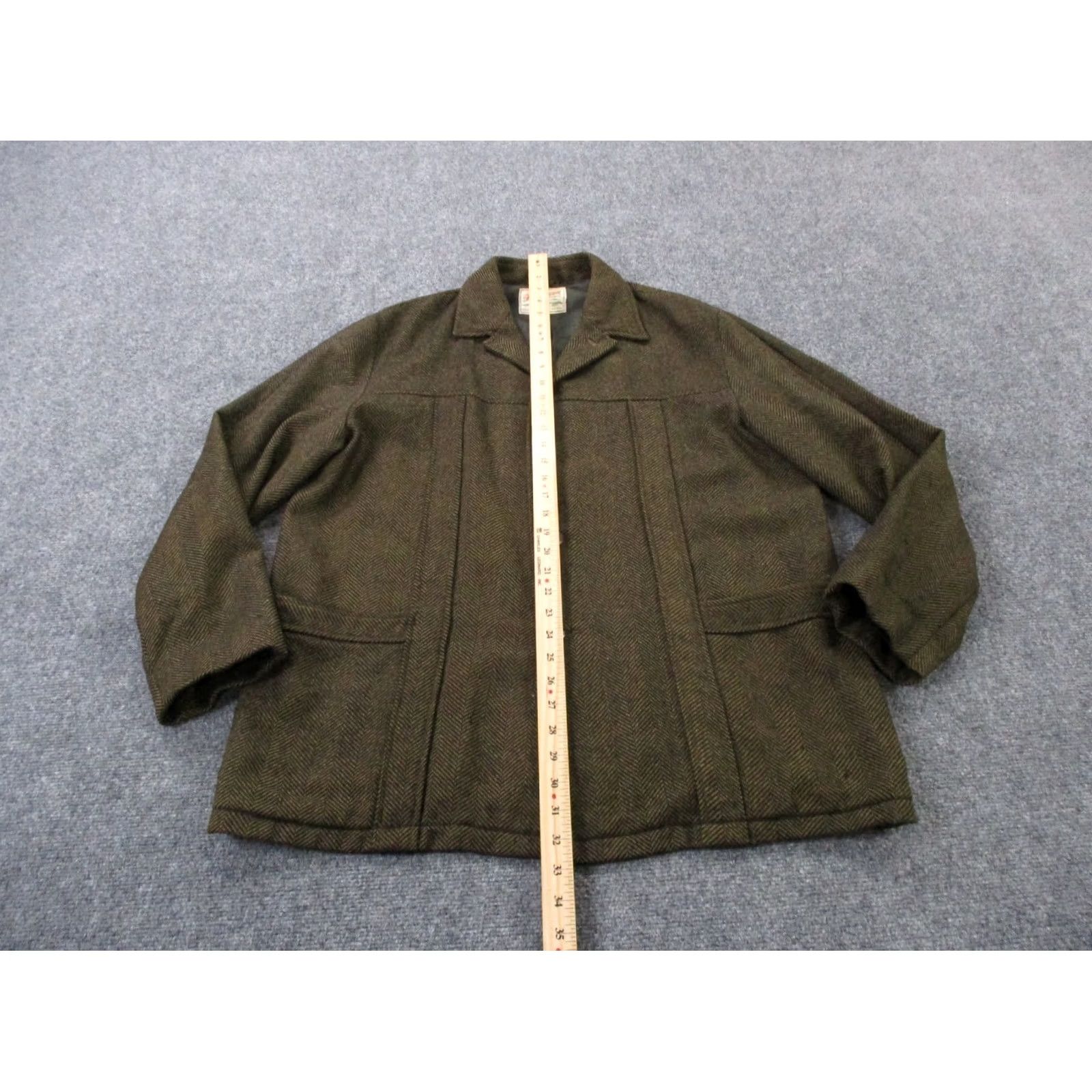 Vintage VINTAGE Field & Stream Jacket Mens 42 Wool Herringbone Overcoat Brown 40s 50s Sports Pockets Size US XS / EU 42 / 0 - 3 Thumbnail