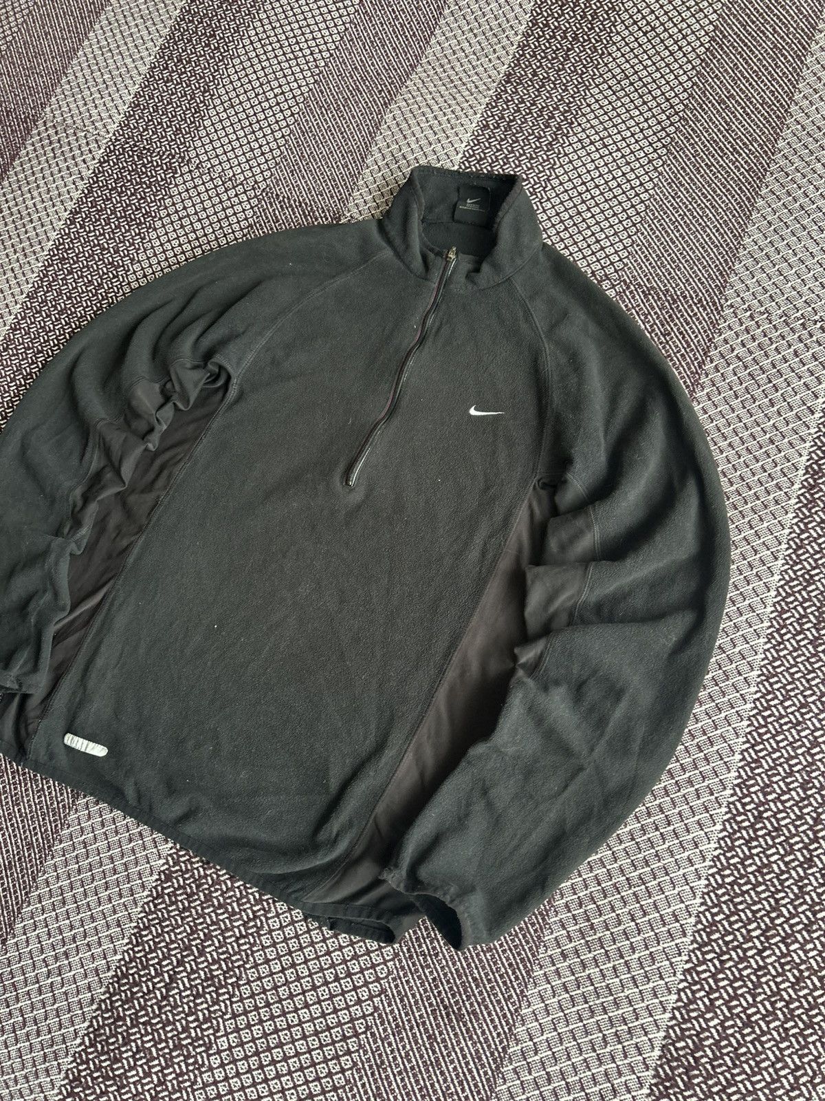 Nike Vintage Nike 00s Therma-Fit Fleece Long Sleeve Sweatshirt S Size US S / EU 44-46 / 1 - 2 Thumbnail
