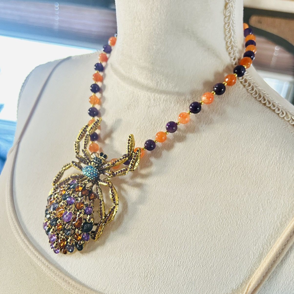 Handmade Handcrafted large glass stone spider genuine stone necklace Size ONE SIZE - 3 Thumbnail
