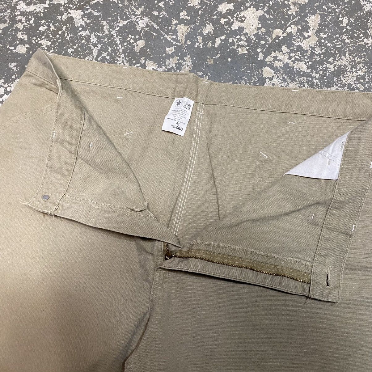 Carhartt × Vintage Vintage Carhartt B30DWD Tan Shorts Jorts B30 DWD Size US 44 / EU 60 - 7 Thumbnail