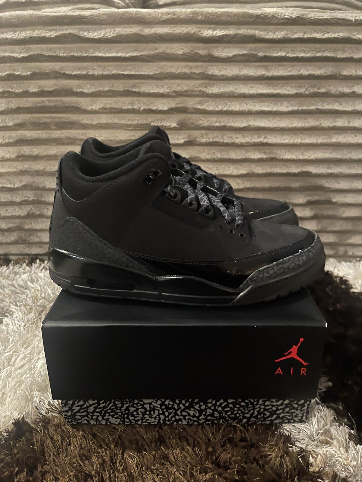 Jordan Brand Black Cat 3s size 9 Size US 9 / EU 42 - 3 Thumbnail