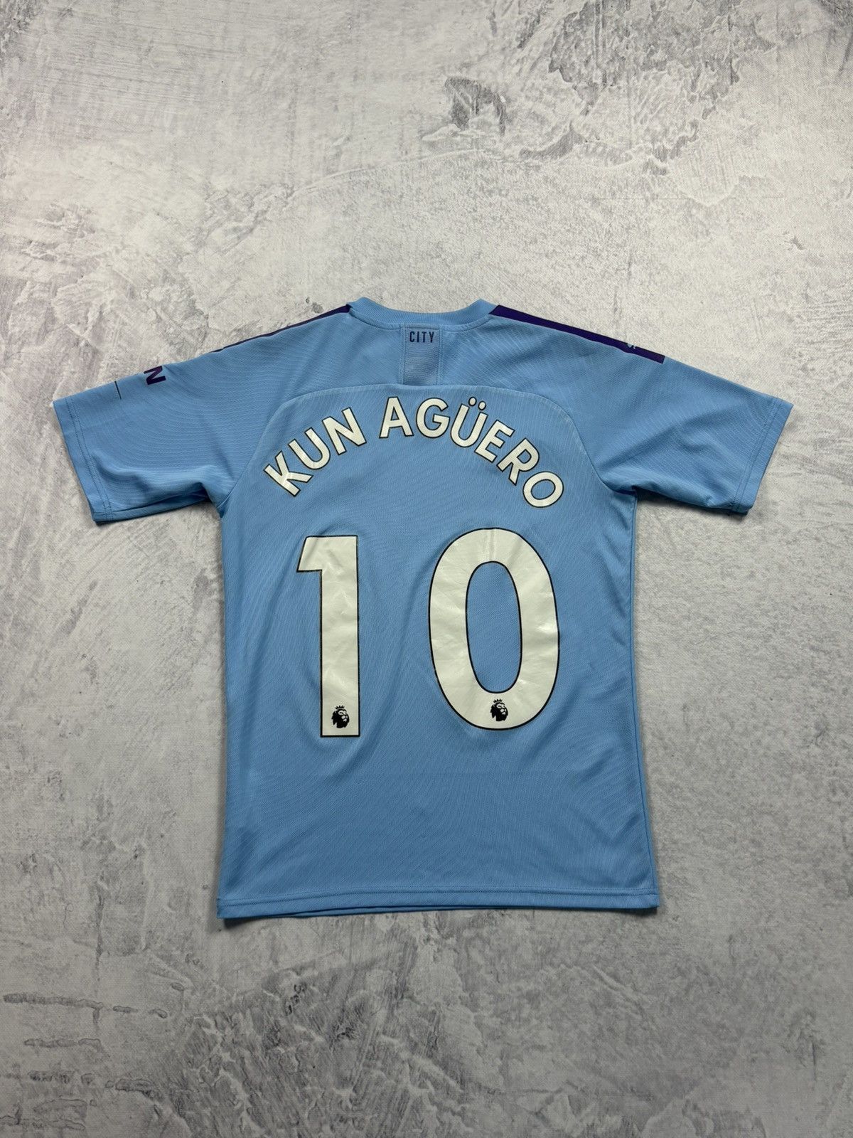 Puma × Vintage KUN AGUERO MANCHESTER CITY JERSEY PUMA PREMIER LEAGUE Size US S / EU 44-46 / 1 - 1 Thumbnail