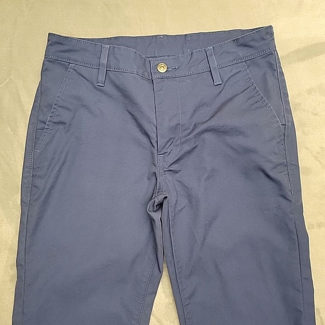Vintage Levis Pants Men 32x32 Blue Performance Stretch Hiking Casual Chino Flat Front Size US 32 / EU 48 - 2 Thumbnail