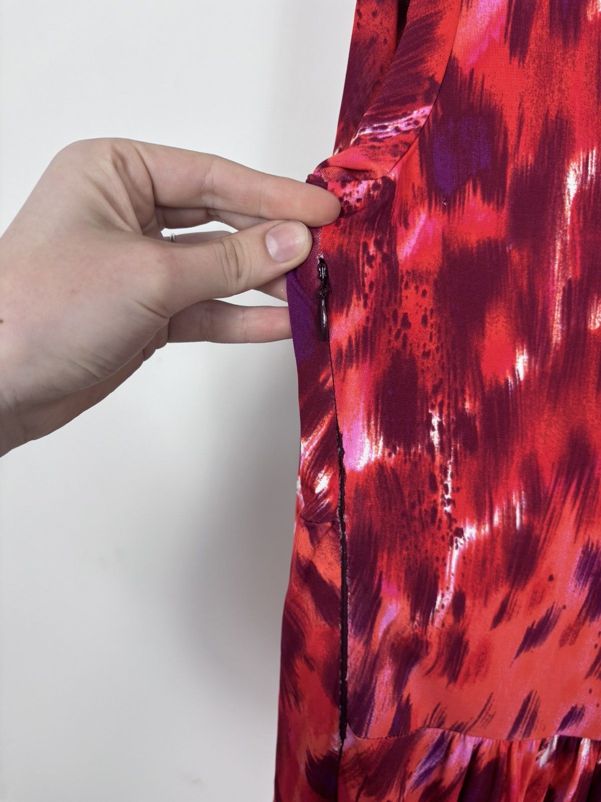 Iceberg Iceberg Women’s Red Abstract Animal Print V-Neck Dress Size L / US 10 / IT 46 - 15 Thumbnail