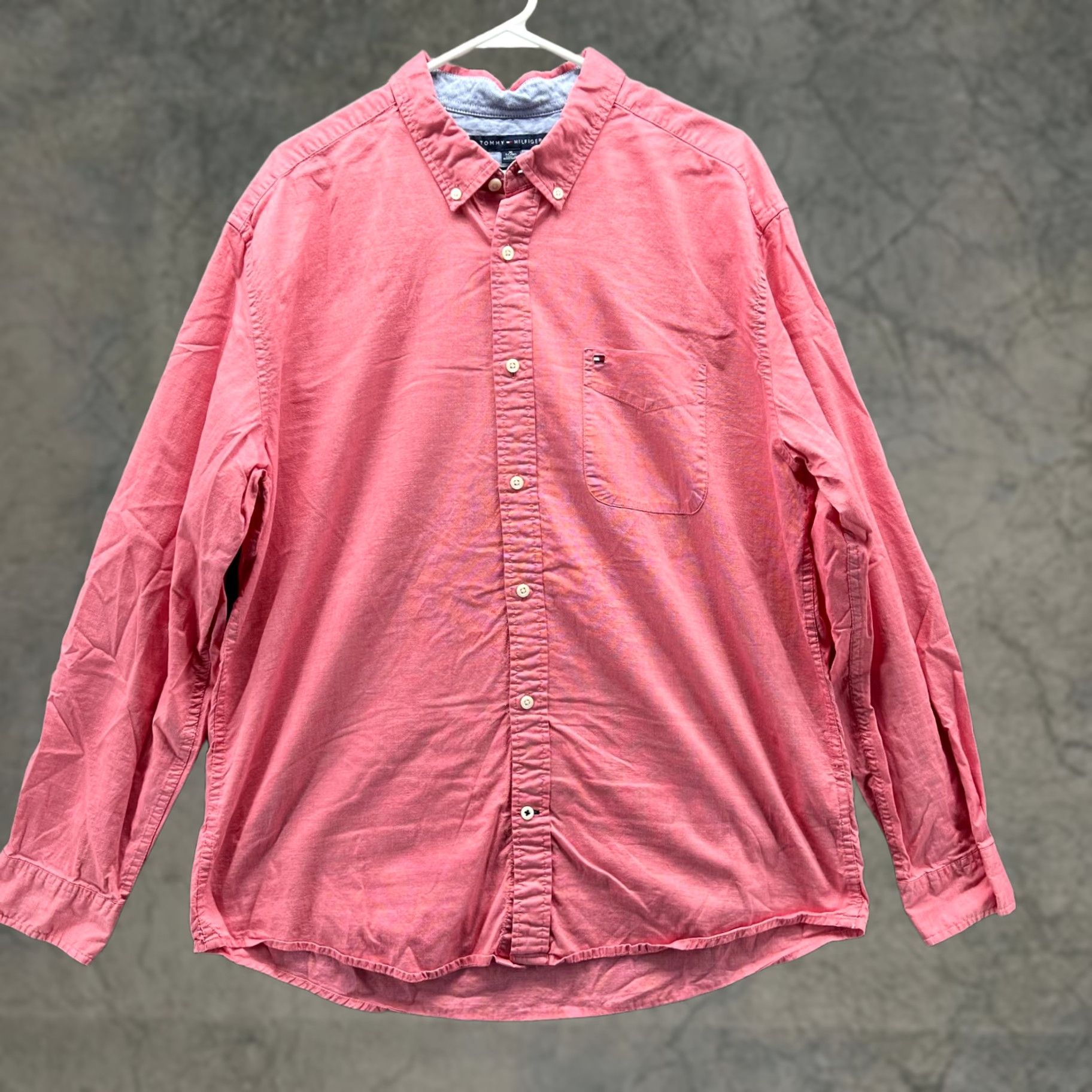 Tommy Hilfiger VINTAGE Tommy Hilfiger Shirt Mens XL Pink Button Down Classic Preppy Dress Oxford VTG Size 46R - 1 Thumbnail