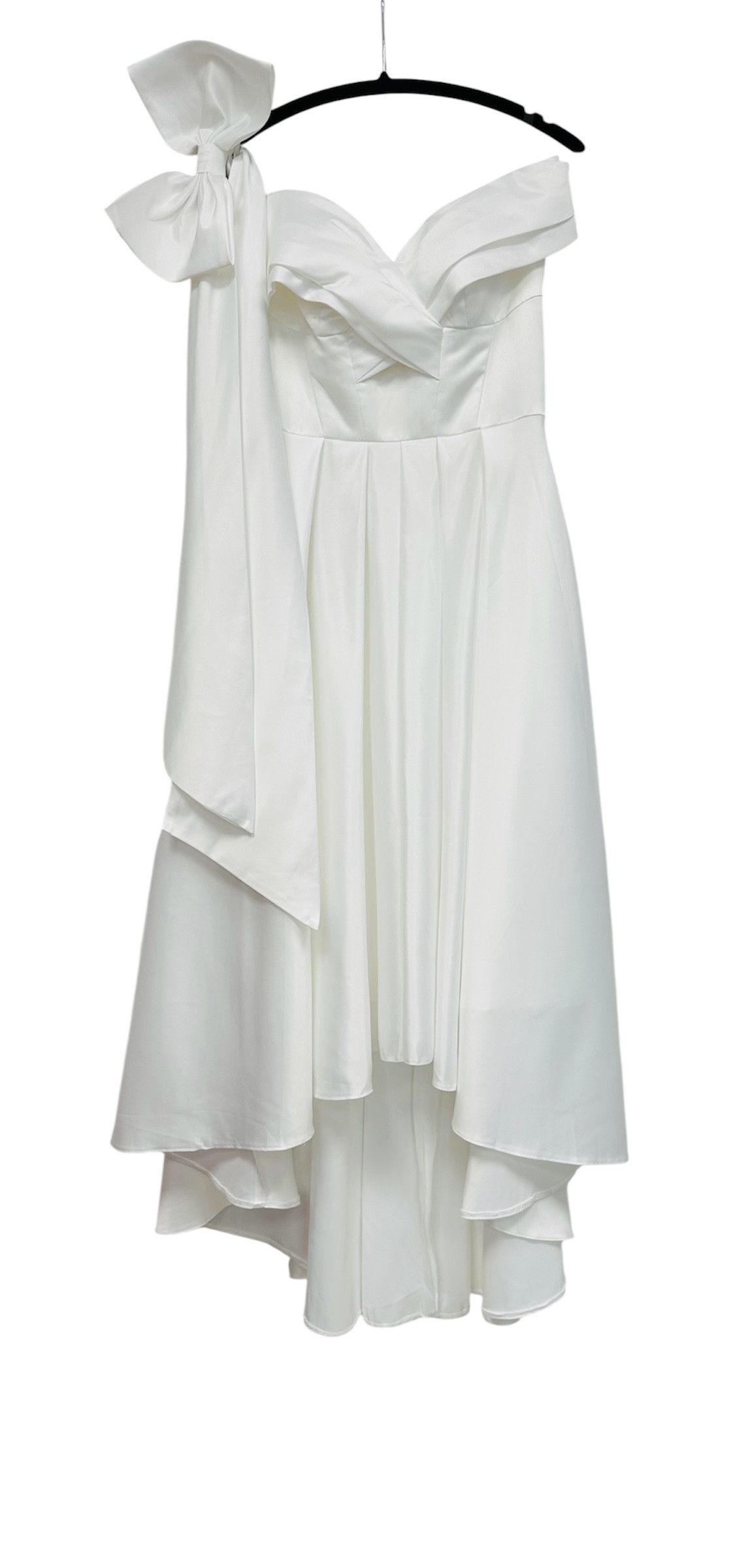 Designer JJ's House white wedding dress Size XS / US 0-2 / IT 36-38 - 1 Thumbnail