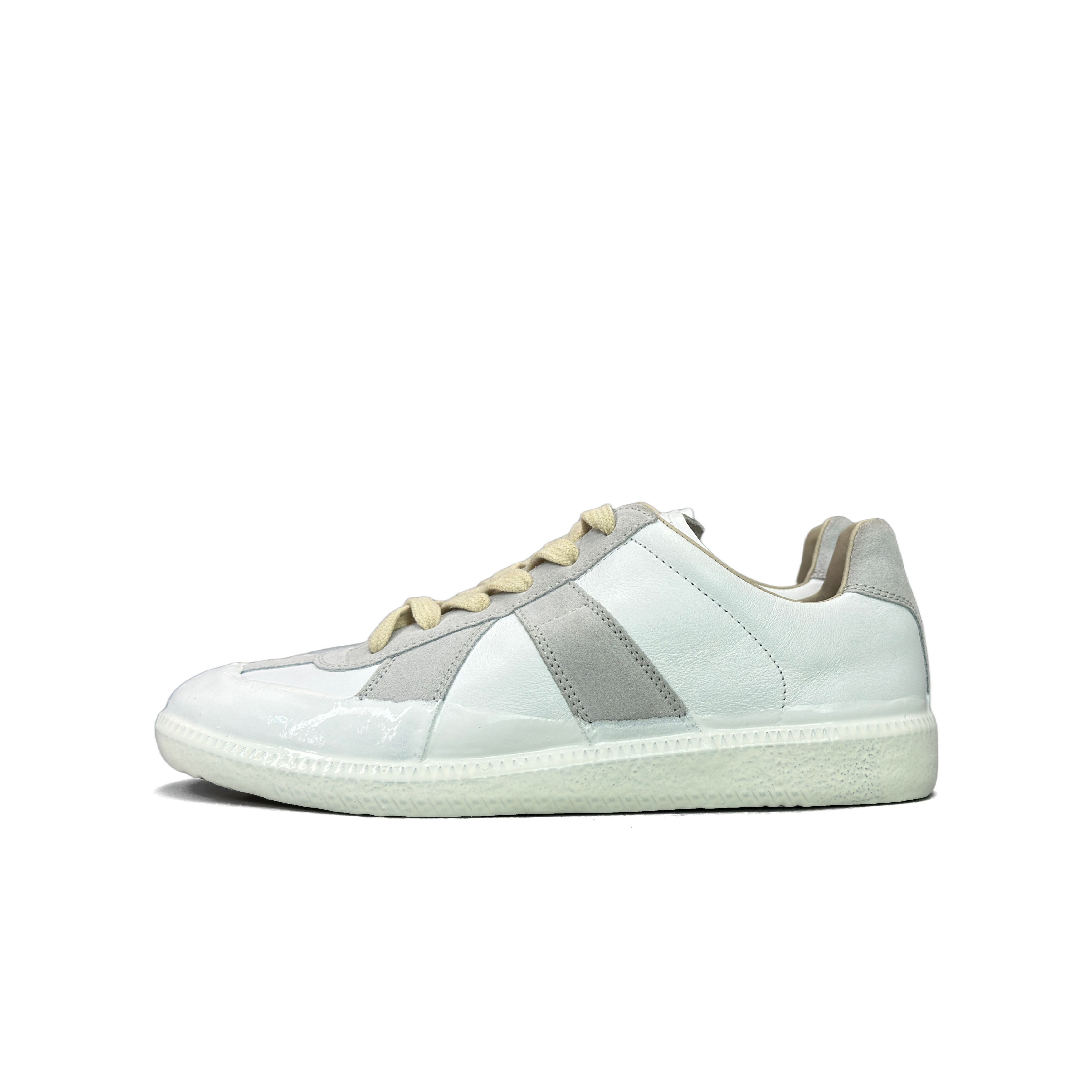 Maison Margiela Maison Margiela Replica Low-Top Sneakers Size 36 Size US 6 / IT 36 - 1 Thumbnail