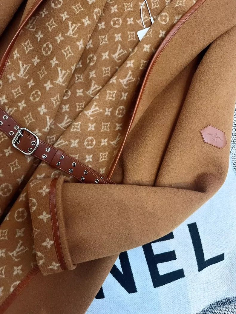 Louis Vuitton LOUIS VUITTON Caramel Patchwork Bathrobe Hooded Coat 2504-N Size XS / US 0-2 / IT 36-38 - 5 Thumbnail