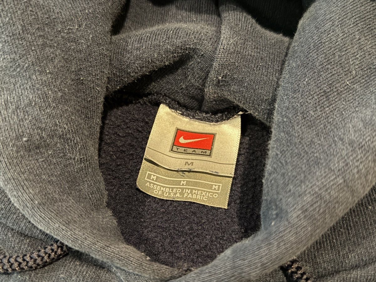 Nike RARE Team Nike Center Swoosh San Diego Padres Blue Hoodie Size US M / EU 48-50 / 2 - 3 Thumbnail