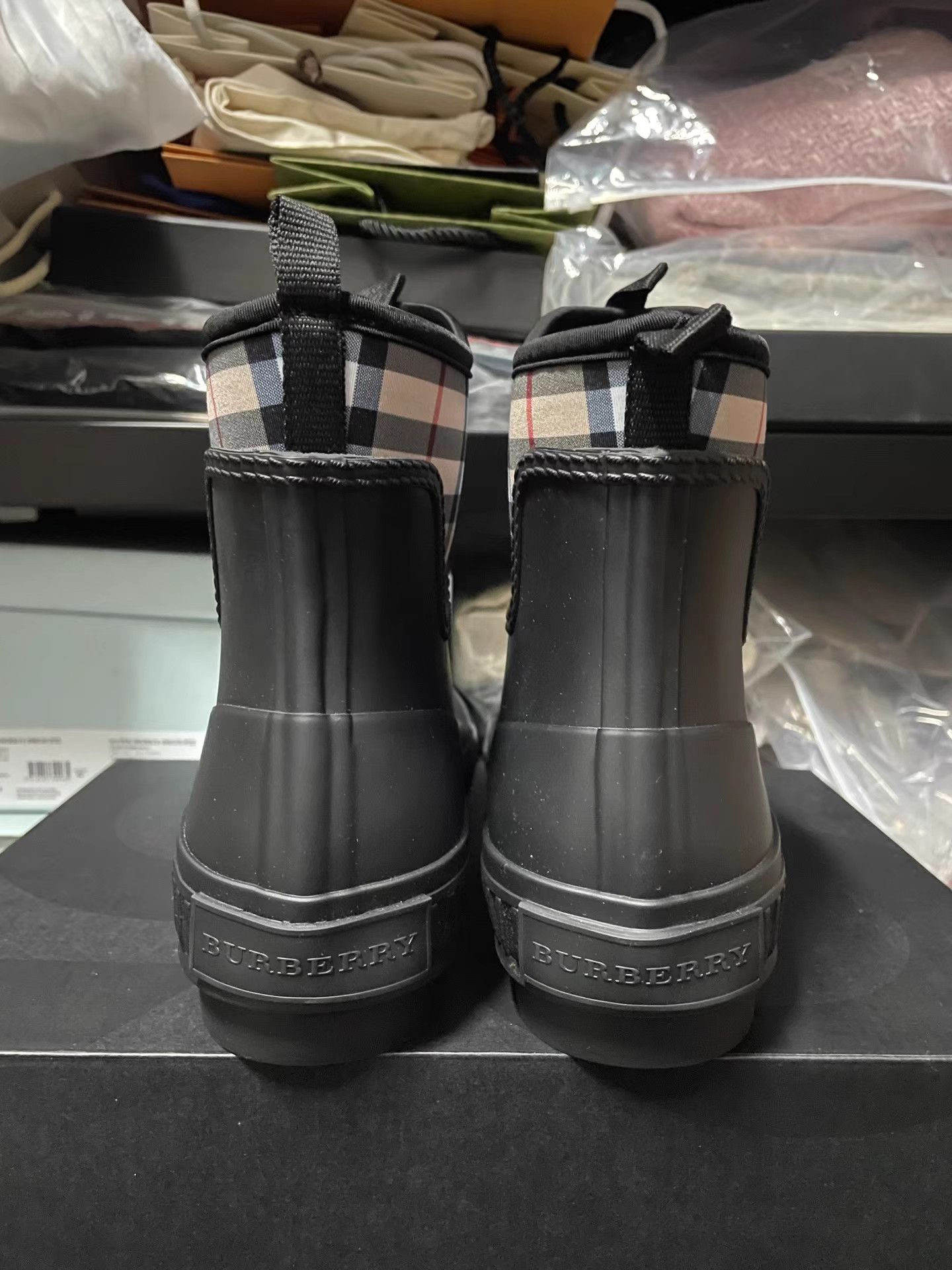 Burberry Burberry Check Black Rain Boots K6 Size US 9 / IT 39 - 4 Thumbnail