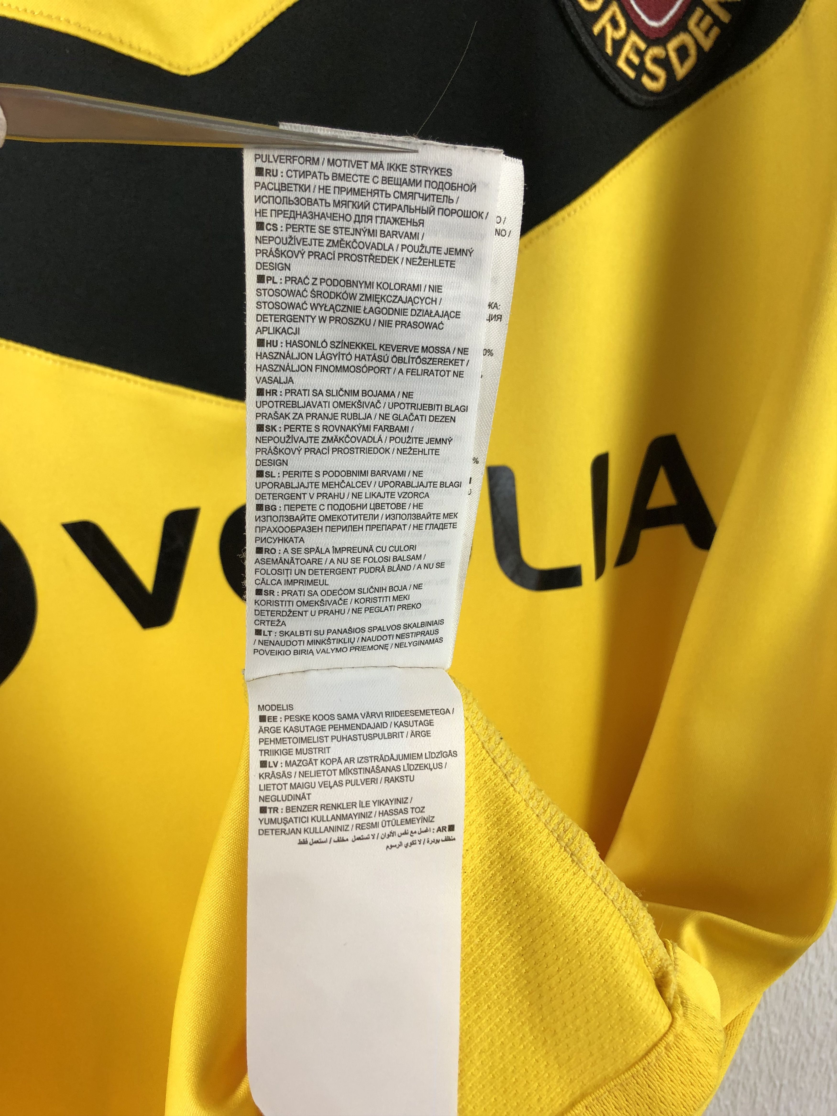 Nike Dynamo Dresden shirt 2011 Soccer Koch Jersey Player Issue Size US L / EU 52-54 / 3 - 16 Thumbnail