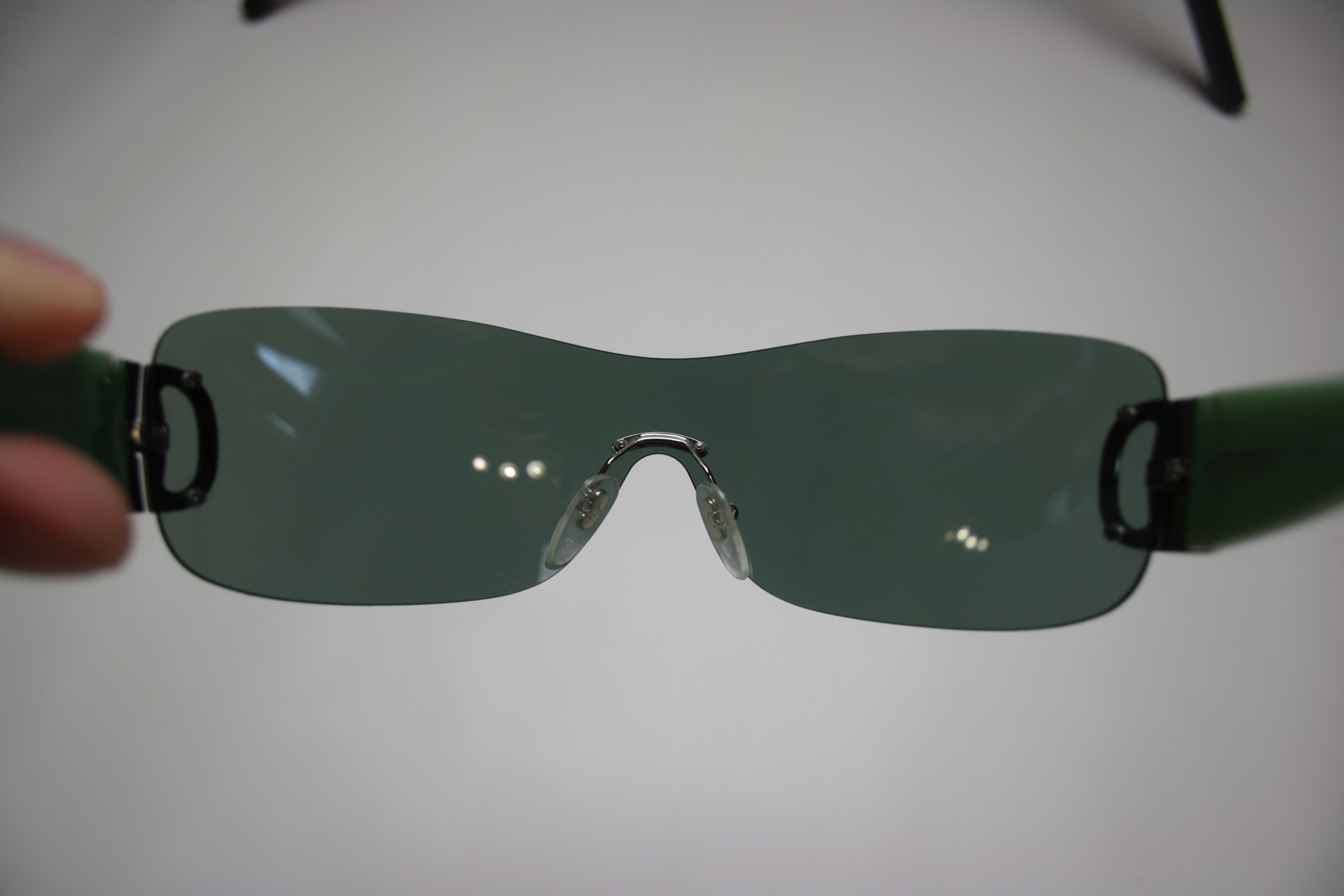 Salvatore Ferragamo 00S 1109 Shield Sunglasses Vintage Size ONE SIZE - 4 Thumbnail