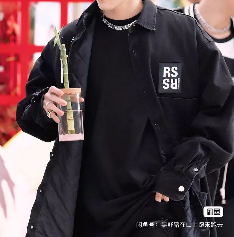 Raf Simons Raf Simons Cotton-splied loose denim multi-pocket shirt Size US S / EU 44-46 / 1 - 7 Thumbnail