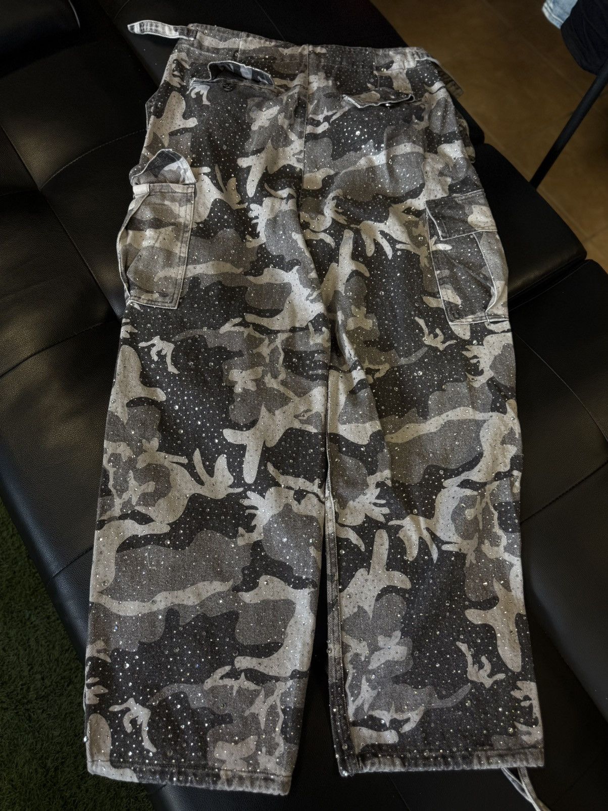 Vale Valley Jogger Pants Stone Crystal Size 30 (NEW) Size US 30 / EU 46 - 5 Thumbnail