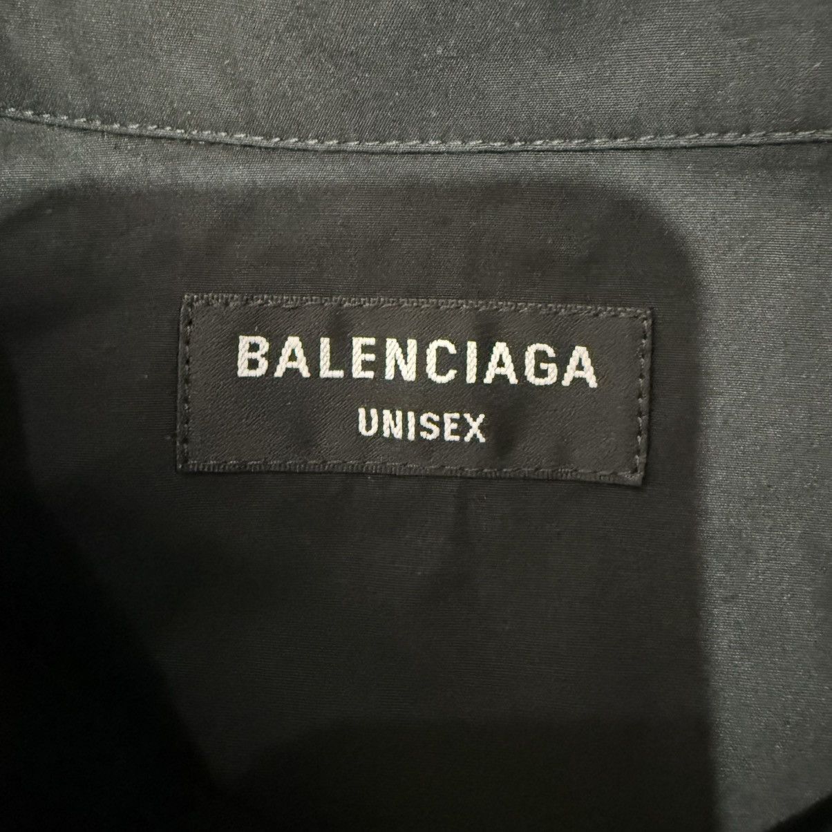 Balenciaga Balenciaga Two-layered oversized Shirt button up “BB” Logo Size US XL / EU 56 / 4 - 7 Thumbnail