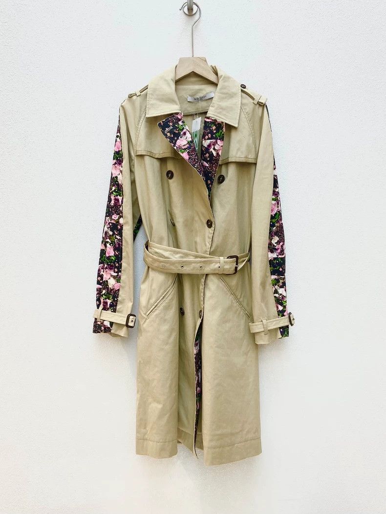 Givenchy Givenchy Size40 Printed Assembled Floral Pattern Trench Coa Size US M / EU 48-50 / 2 - 1 Thumbnail