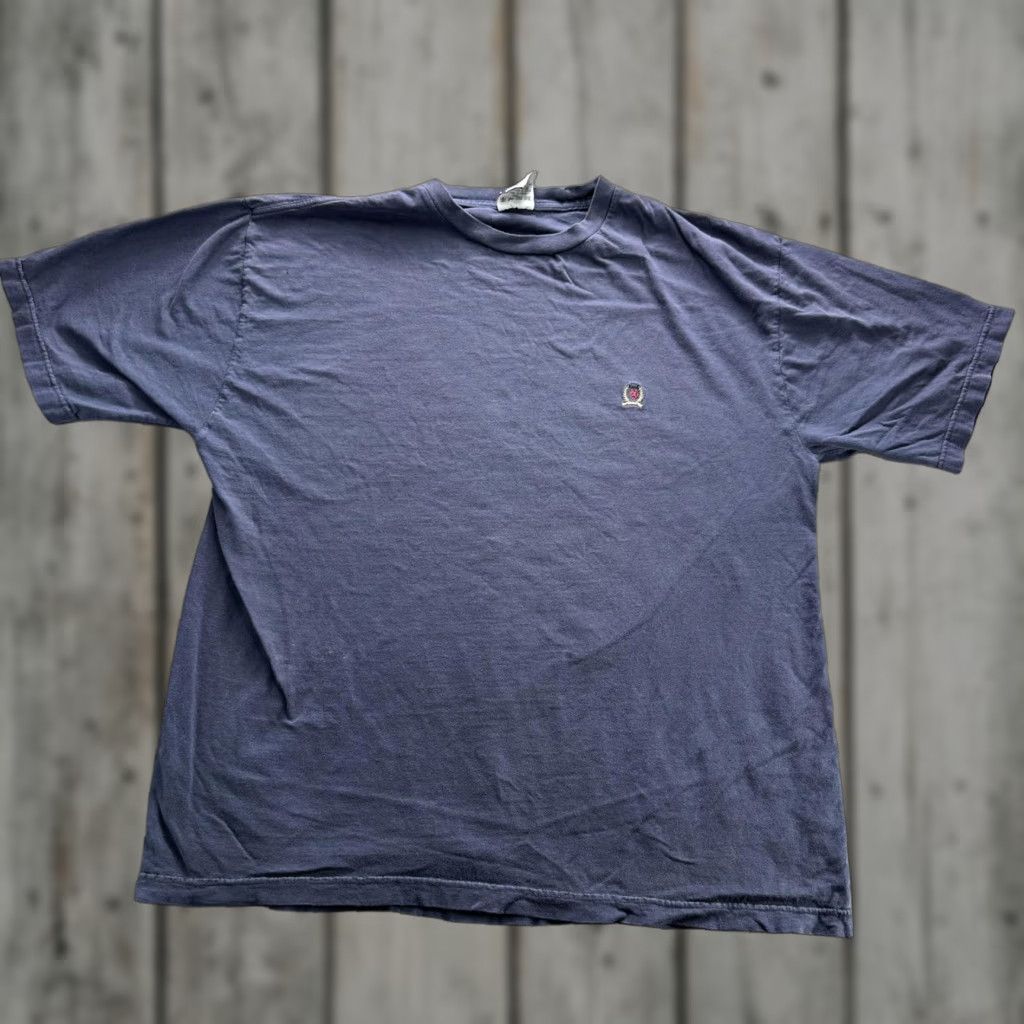 Tommy Hilfiger VINTAGE Tommy Hilfiger Shirt Mens XL Navy Blue Crest Logo Short Sleeve Casual Size US XL / EU 56 / 4 - 1 Thumbnail
