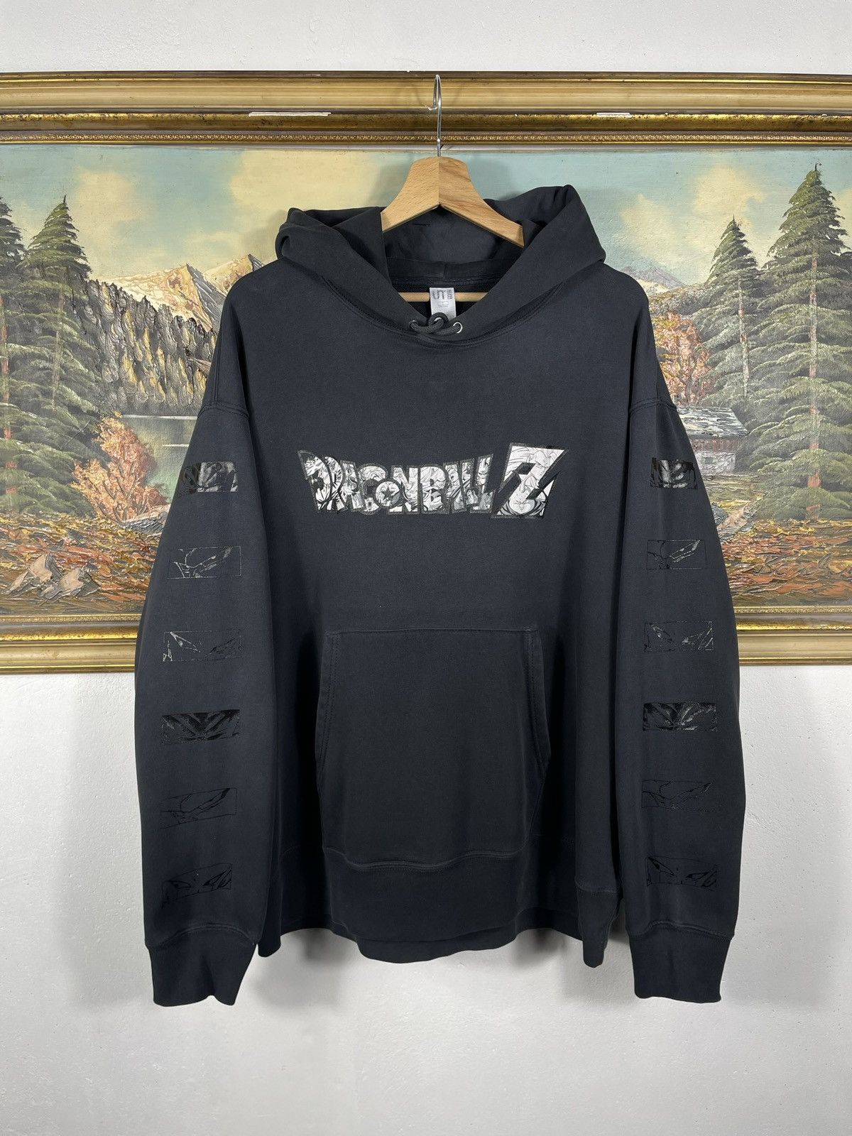 Japanese Brand × Uniqlo Dragonball Z Uniqlo Oversize Baggy Sweatshirt Japanese Anime Size US L / EU 52-54 / 3 - 1 Thumbnail
