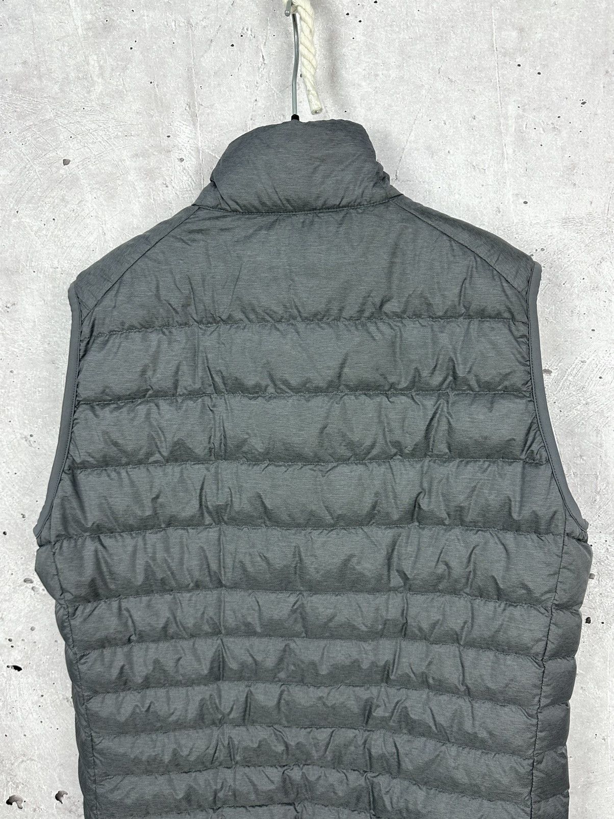 Japanese Brand × Uniqlo Uniqlo Quilted Grey Puffer Men’s Zip Vest Size US S / EU 44-46 / 1 - 6 Thumbnail