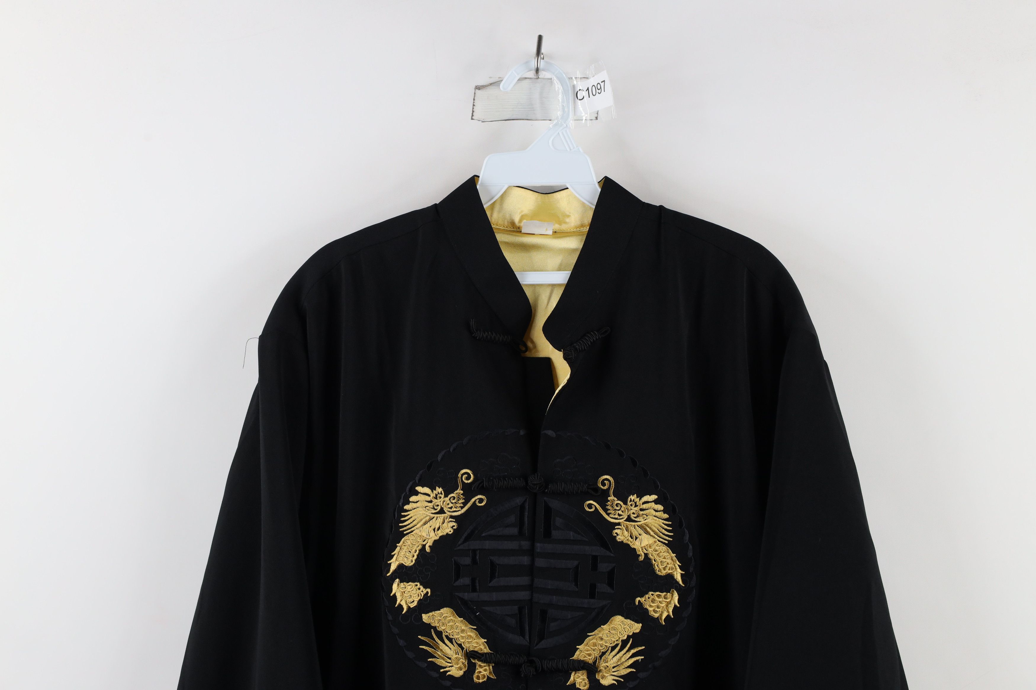 Vintage Vintage 90s Dragon Tie Button Kimono Jacket Black Gold Size US XXL / EU 58 / 5 - 2 Thumbnail