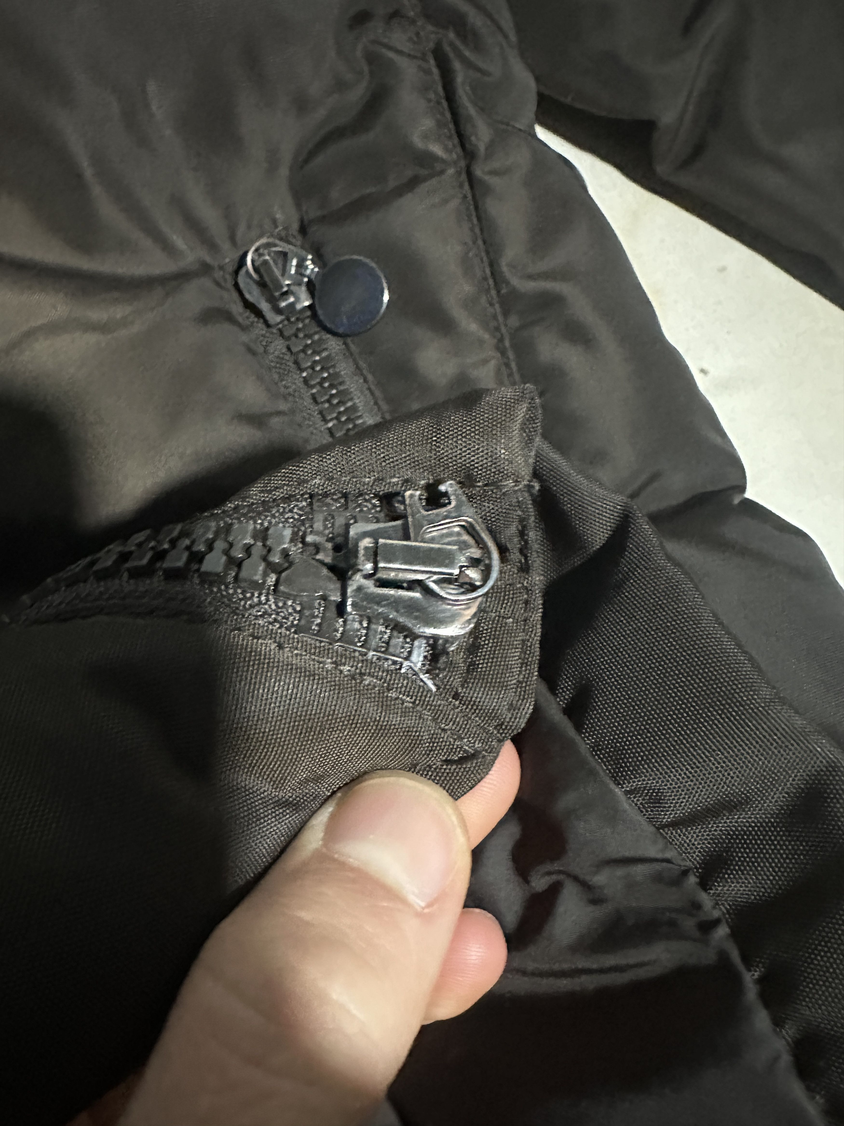 Moncler Moncler Goose Down Quilted Puffer Long Piumino Size 3 L Size L / US 10 / IT 46 - 18 Thumbnail