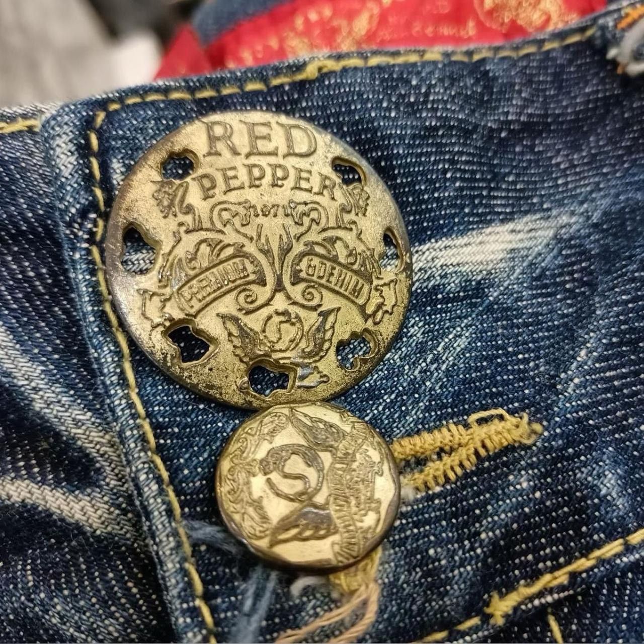 Japanese Brand × Vintage Flare Red Pepper Gold Jeans Size US 29 - 5 Thumbnail