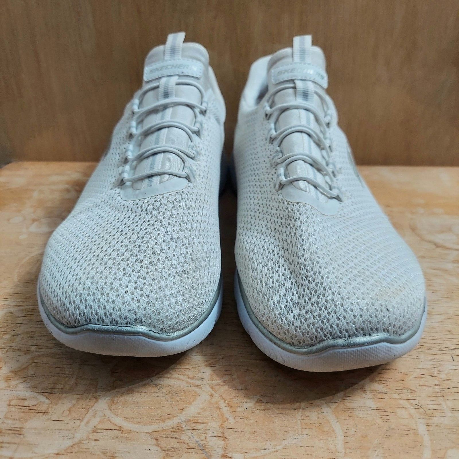 SKECHERS Skechers Summits Women's US 9.5 White Silver Running Shoes Size US 9.5 / IT 39.5 - 4 Thumbnail