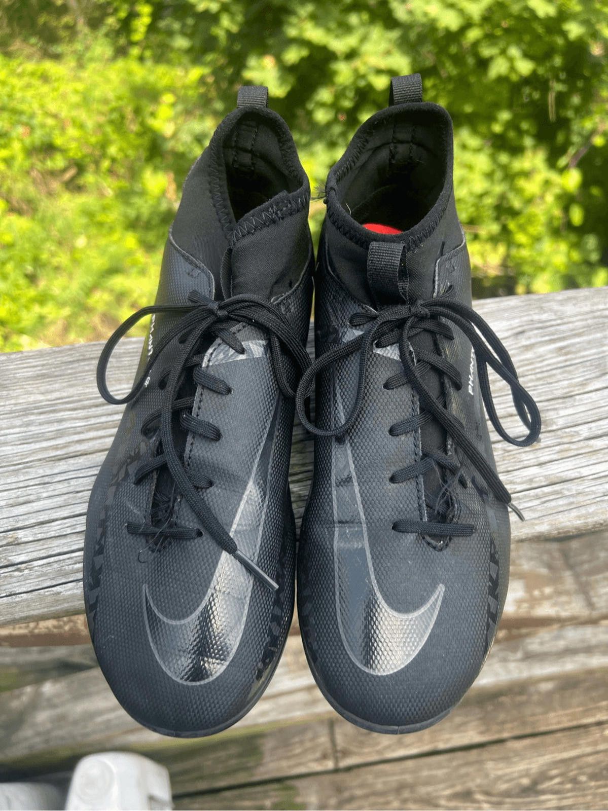 Nike Nike Junior Phantom GT2 Club Dynamic-Fit FG - Black/Summit Size US 5 / EU 37 - 6 Thumbnail