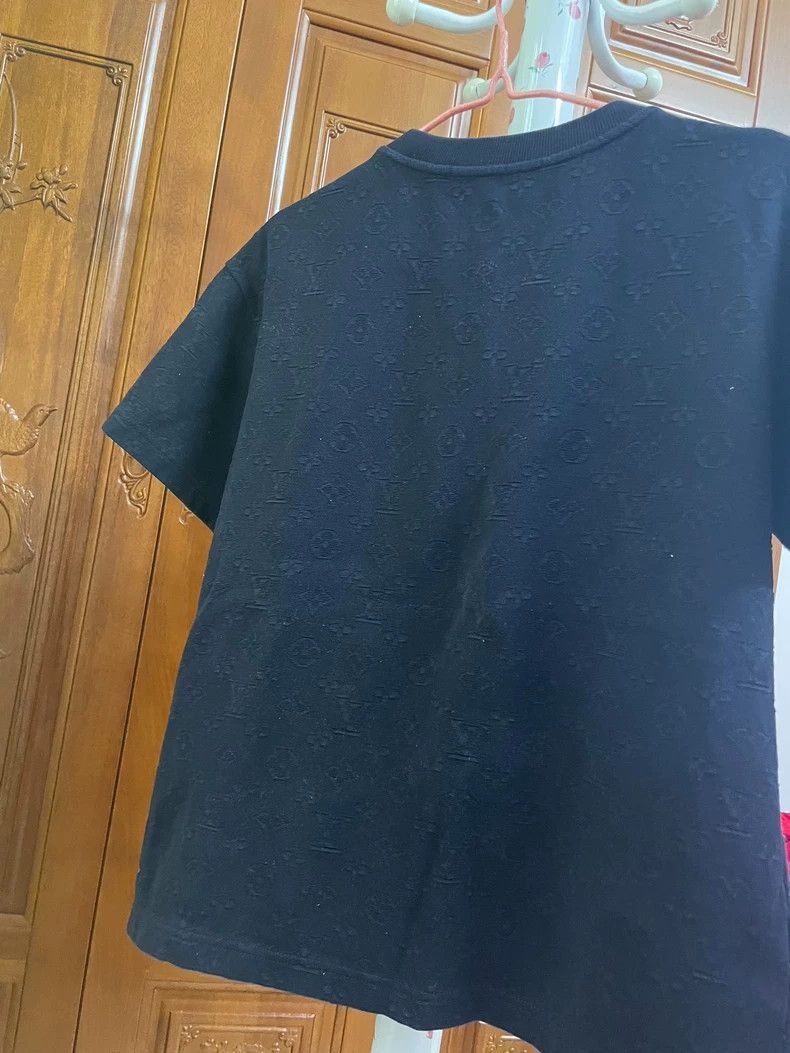 Louis Vuitton Louis Vuitton Dark Logo Short Sleeve Shirt -2505 Size US XS / EU 42 / 0 - 2 Thumbnail