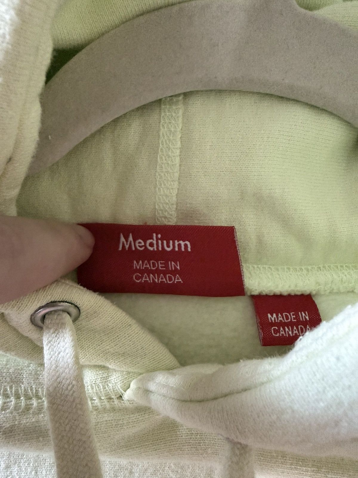 Supreme Supreme F/W 17 Pale Lime box logo Size US M / EU 48-50 / 2 - 5 Thumbnail