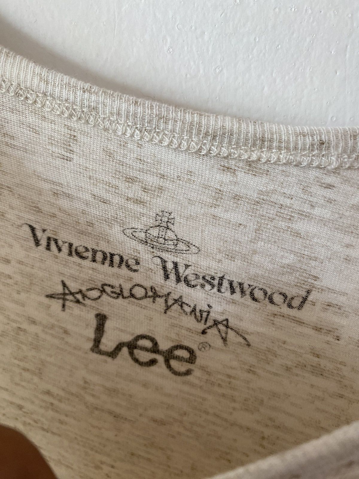 Lee × Vivienne Westwood VIVIENNE WESTWOOD Big Logo Punk Grunge Style Shirt Tee Size S / US 4 / IT 40 - 4 Thumbnail
