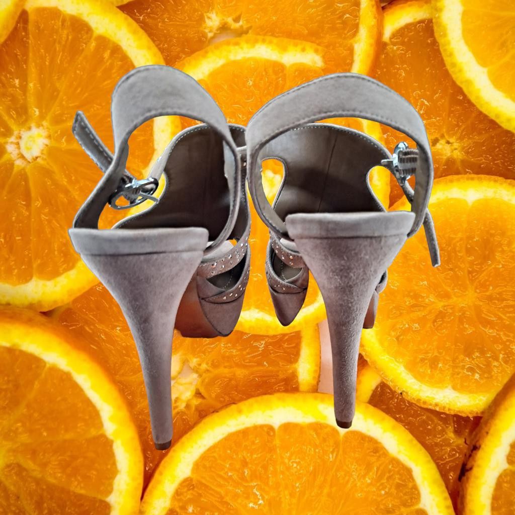 Other BCBGeneration Peep Toe Tan High Heels With Crystals Size 8.5 Size US 8.5 / IT 38.5 - 5 Thumbnail