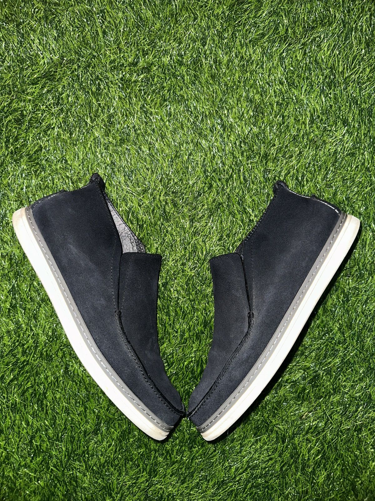 Ermenegildo Zegna Ermenegildo zegna loafer high top suede shoes size 7 Size US 7 / EU 40 - 2 Thumbnail
