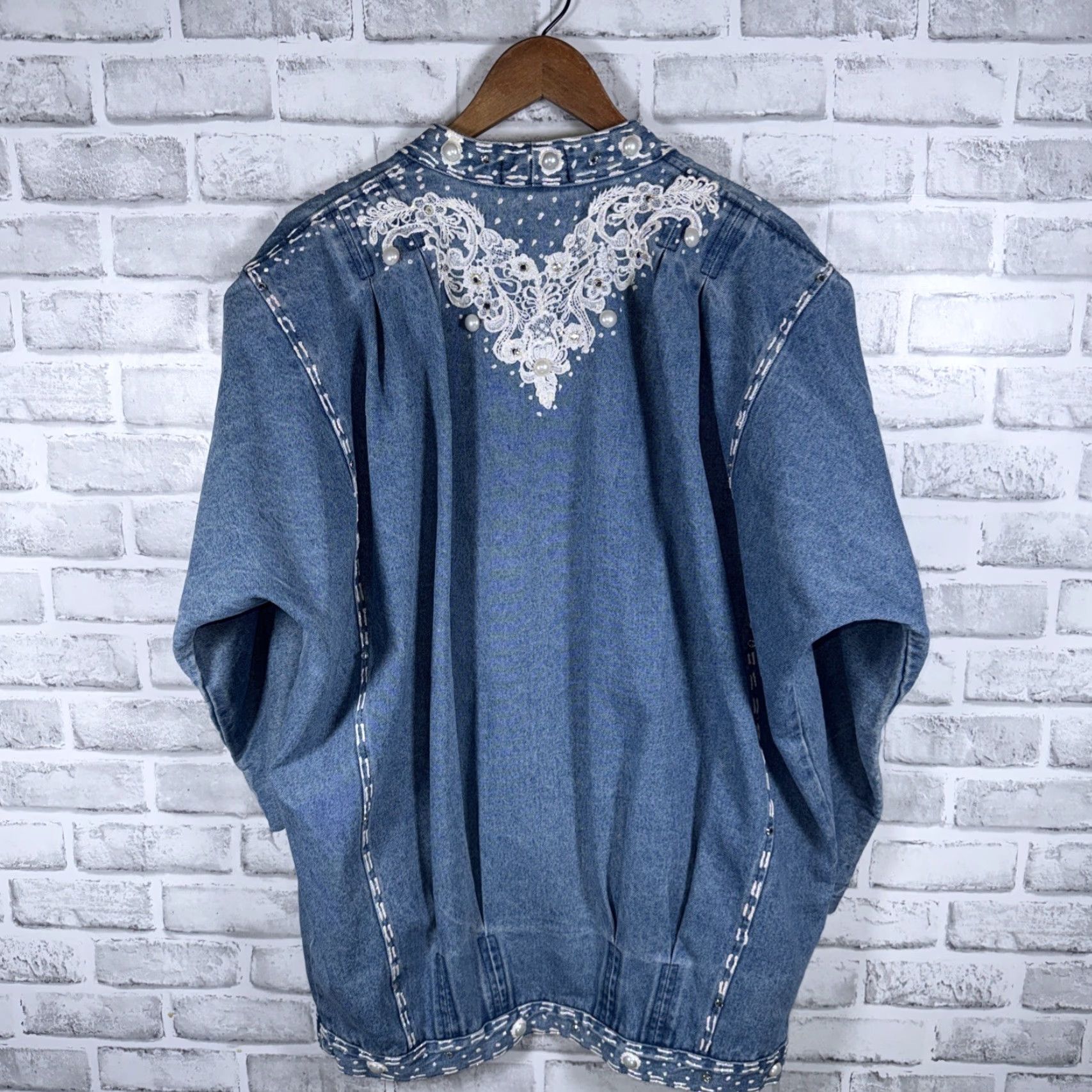 Denime VINTAGE Apache Denim Jacket Womens Size L Blue USA Made Cotton Denim Jacket Regular Fit Womens L Denim Jacket USA Made Apache Size L / US 10 / IT 46 - 4 Thumbnail