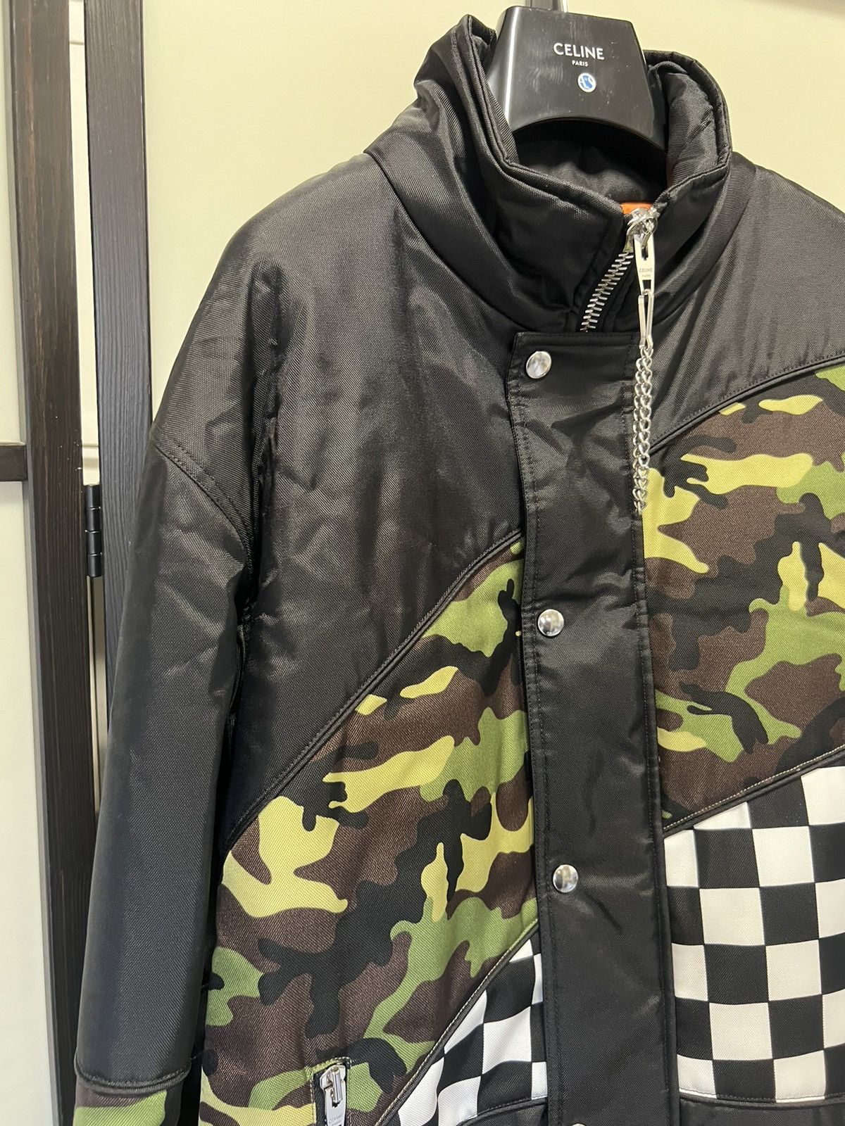 Celine × Hedi Slimane RARE - FW21 Damier Camo Technical Bomber Jacket 52 Size US L / EU 52-54 / 3 - 10 Thumbnail