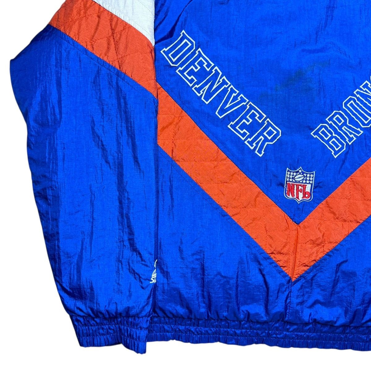 Starter Vintage 1990s NFL Denver Broncos Starter Blue Puffer Jacket Size US L / EU 52-54 / 3 - 22 Thumbnail