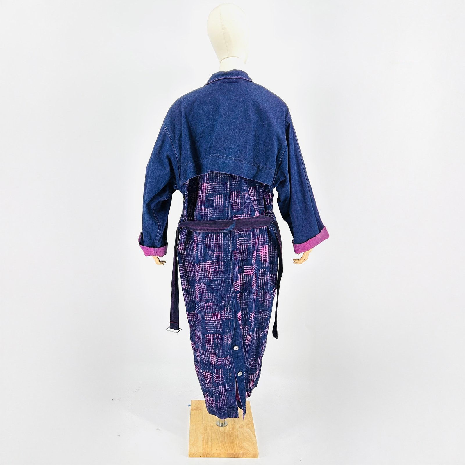 Vintage 80s Cotton Purple Blue Abstract Belted Denim Duster Coat Size M / US 6-8 / IT 42-44 - 5 Thumbnail