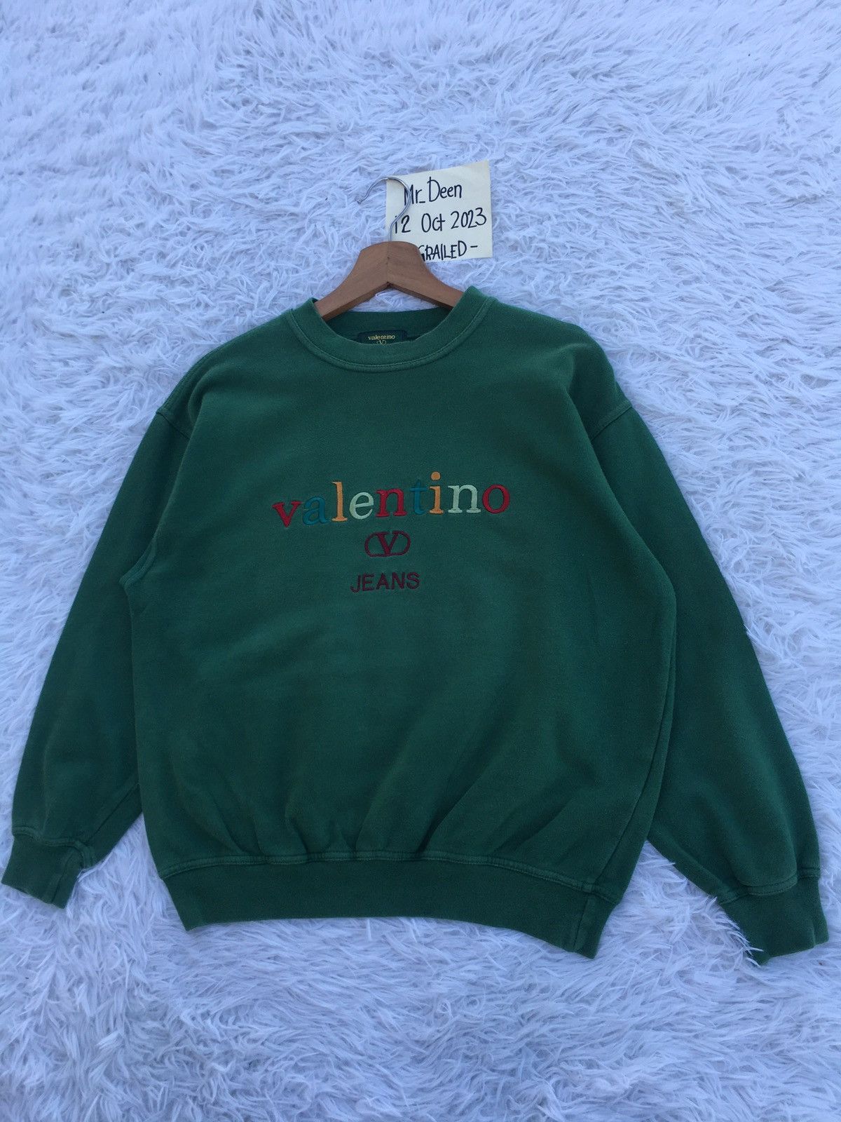 Valentino Rare Vintage Valentino Spellout Sweater Size US M / EU 48-50 / 2 - 4 Thumbnail