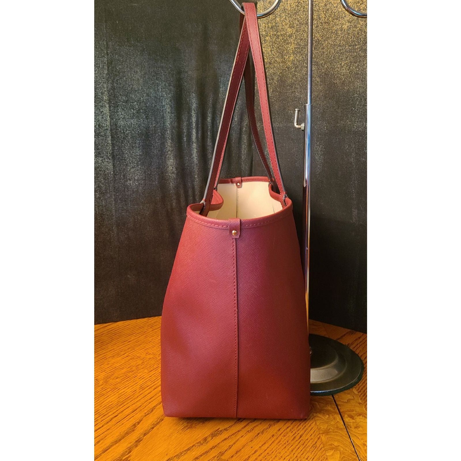 Michael Kors Michael Kors Reversible Tote Burgundy Cream & Leather Insert Size ONE SIZE - 4 Thumbnail